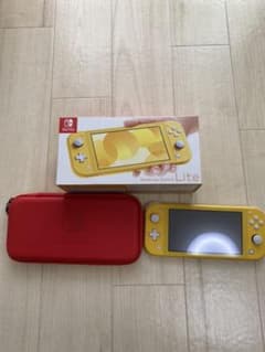 Nintendo Switch NINTENDO SWITCH LITE イエ…のサムネイル
