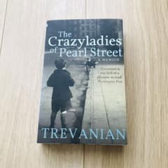 洋書: The Crazy ladies of Pearl Streetのサムネイル