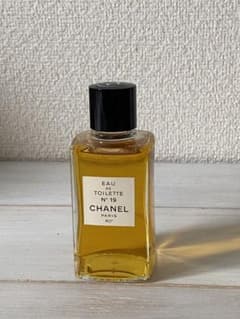 CHANEL シャネル 香水のサムネイル