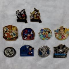 ディズニー　ディズニーカードクラブ　ピンバッジのサムネイル