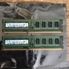 Samsung PC3-10600, 2GBメモリー2枚組、計4GBのサムネイル