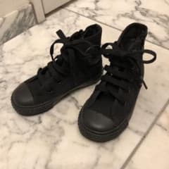 新品未使用　コンバース　ハイカットスニーカーのサムネイル