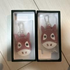 最終値下げ！　ソメスサドル メンコキーホルダー 桜モチーフ　2個セット 最終値下げ！ ソメスサドル メンコキーホルダー 桜モチーフ 2個セット