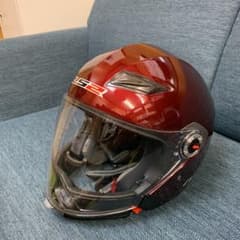 バイク用ヘルメットのサムネイル