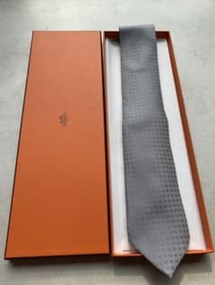 新品未使用】HERMES ネクタイ H総柄 グレー シルク100%フランス製