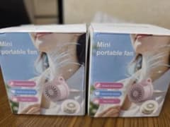 Mini portable fan ハンディファン 2個セットのサムネイル