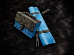 厳選中古！月末SALE!Pvt.Workshop 極CL 本革　デッキ　プレマ Pvt.Workshop 極CL 本革 デッキケース プレマケース - メルカリ