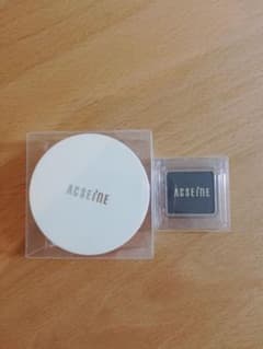 アクセーヌ　チーク＆アイシャドウのサムネイル
