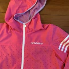 adidasパーカーのサムネイル