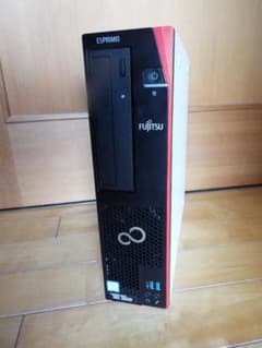 ESPRIMO D588/T i3-9100 8GB SSD256GB+HDDのサムネイル