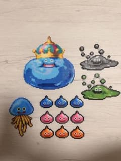 どんぐりちゃん様専用アイロンビーズ ドラクエのサムネイル