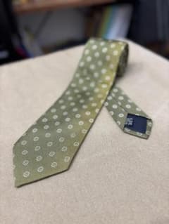 TIE YOUR TIE オリーブグリーン 小紋柄 ネクタイのサムネイル