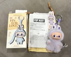 POP MART PIN FOR LOVE ラブブ イニシャル Eのサムネイル