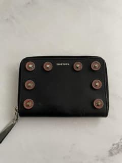 値下げしました　ディーゼル　お財布のサムネイル