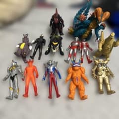 だ*だ様 ウルトラマン ソフビ フィギュア まとめ売りのサムネイル