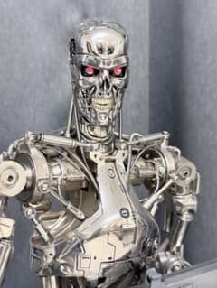 ホットトイズ 1/4 ターミネーター T-800 エンドスケルトン 中古品