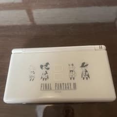 ファイナルファンタジーIII ニンテンドー　DS Lite 本体のみのサムネイル