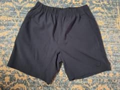 NEW BALANCE ショートパンツのサムネイル