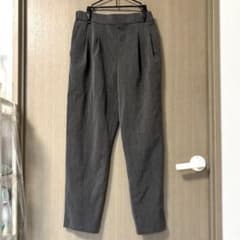 earth music&ecology テーパードパンツ グレー Fのサムネイル