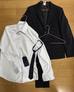 濃紺スーツセット（シャツ・ネクタイ・ポケットチーフ付き）卒業式用　170センチのサムネイル
