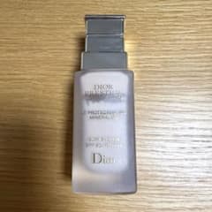 Dior プレステージホワイトルプロテクター　UVミネラルBB 00のサムネイル
