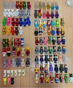 【100体以上】ベアブリック　まとめ売り　100%のサムネイル