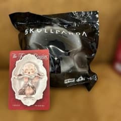 ❁**様 POP MART SKULLPANDAのサムネイル