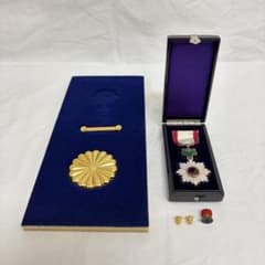 0210B-535 勲五等旭日双光章 旧日本軍 記念章 勲章 0003 - メルカリ