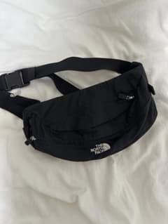 THE NORTH FACE ボディバッグ 黒のサムネイル