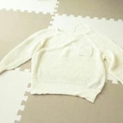 GU ニットのサムネイル