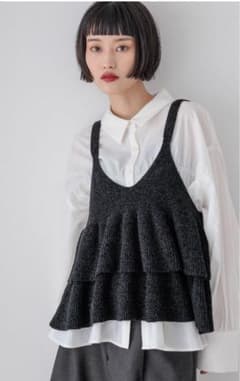 【新品•タグ付き】LOWRYS FARM モールぺプラムベスト ダークグレーのサムネイル