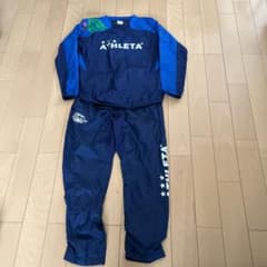 アスレタ　ピステ上下セット　ウインドブレーカーのサムネイル