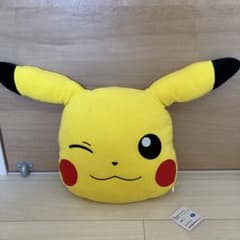 【Mおじさん様専用】ピカチュウ　クッションのサムネイル