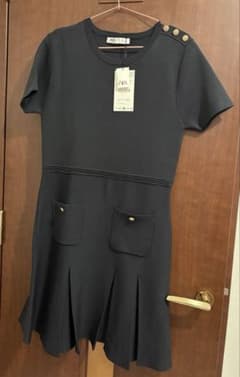 ZARA ニットワンピース ネイビー Mサイズのサムネイル