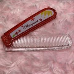 Margaret 折りたたみコーム ラメ入り レッドのサムネイル