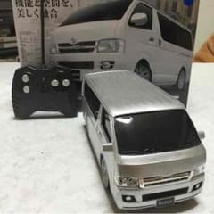 TOYOTA ハイエース ラジコンのサムネイル