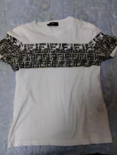 正規品　FENDI　Tシャツ　Sのサムネイル