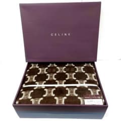 M0109C1 未使用★CELINE アクリルニューマイヤー毛布 M0109C1 未使用☆CELINE アクリルニューマイヤー毛布 - メルカリ