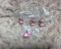 【新品未使用】おぱんちゅうさぎ×んぽちゃむ チョコがけビスケット マスコットつきのサムネイル