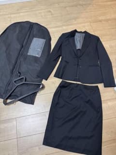 超美品‼️Perfect Suit Factory レディース スカートスーツ 黒のサムネイル