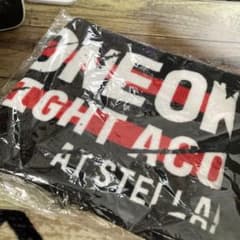 ONE OK ROCK マフラータオル 2021のサムネイル