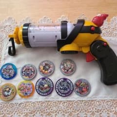 妖怪ウォッチ DX妖怪マグナム＆DX妖怪ポッド メダル付き - メルカリ