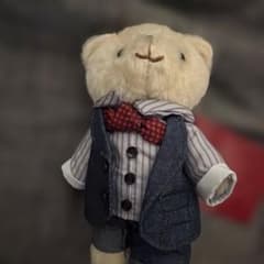 ニュージーズ　テディベア ぬいぐるみ マスコット ボールチェーン付きのサムネイル