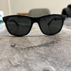 【極美品】Ray-Ban レイバン サングラス RB4181 601/87のサムネイル