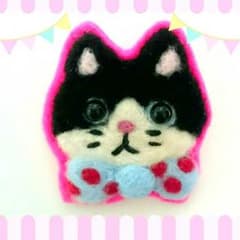 猫(ネコ) 羊毛フェルト ブローチのサムネイル