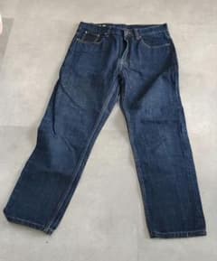 メンズデニムパンツ　32インチストレート美品のサムネイル