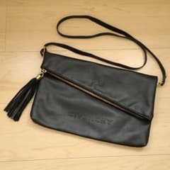 ジバンシーノベルティバックのサムネイル