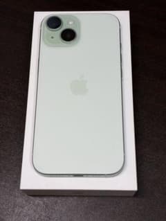 iPhone 15 (無印) グリーン 256GB SIMフリー ケース付属のサムネイル