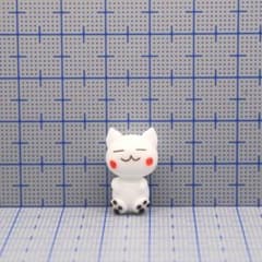 [1726] 흰 고양이의 유리 세공