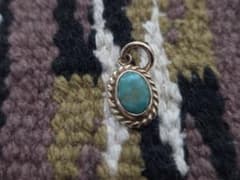 アリゾナフリーダム 金縄ターコイズペンダントトップ ターコイズ K18